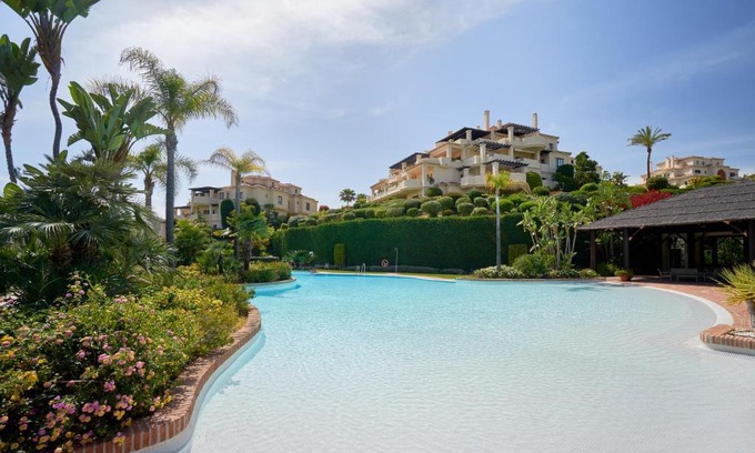 Benahavis Apartment | Capanes del Golf