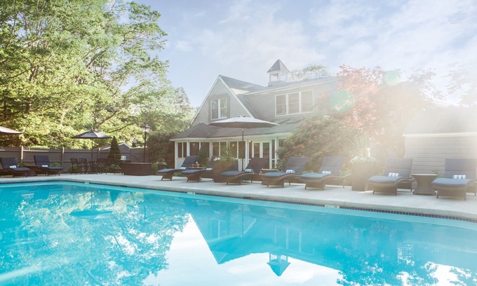 Kennebunkport Hotel | Cape Arundel Inn - Club House