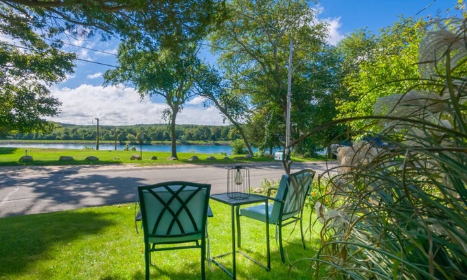 Sagamore Beach House | Cape Cod Canal View AC WiFi Dog Friendly Sleeps 8