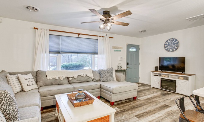 Town Bank House | Cape May Home w/Deck ~ 2 Mi to Beach!