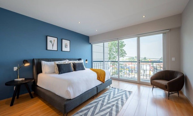 El Yaqui Condo | Capitalia - Design, Safe & Comfy