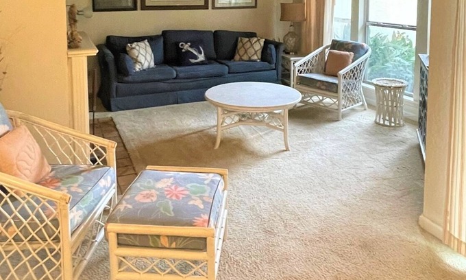 Sailhouse House | Captain Quarters at RRYC