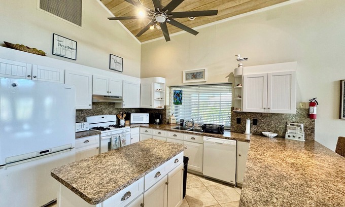 Lower Matecumbe Key House | Captains Quarters