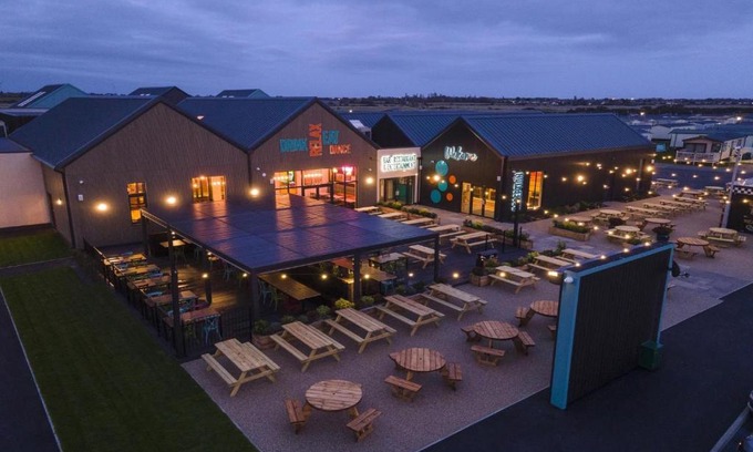 Clacton-on-Sea Resort | Caravan - Jaywick, Clacton on Sea - 3 bed Caravan at Martello Bay