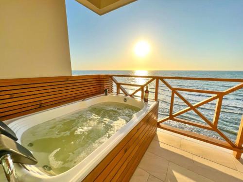 Tolu Cabin | Caribbean Escape Lodge