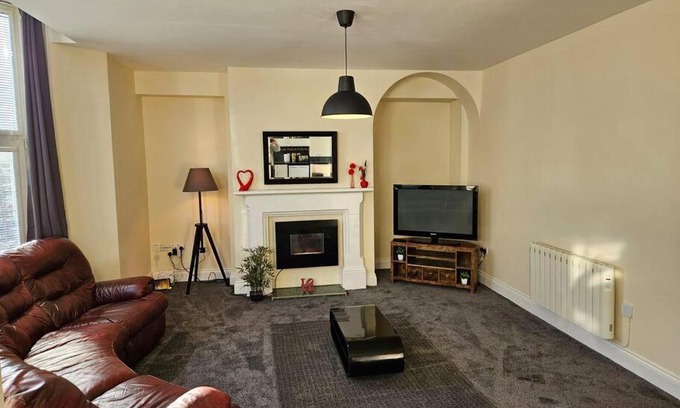 Carlisle Apartment | Carlisle City Centre. Spacious Apartment. Ideal location.
