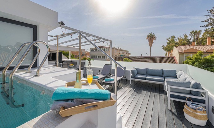Malaga-Este House | Carmen Beach - holiday home in Malaga