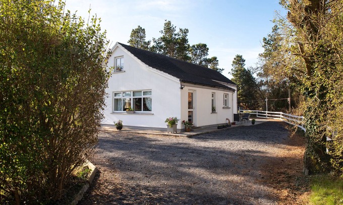 Carna Cottage | Carna Coastal Cottage