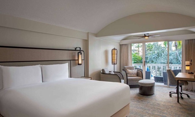 Isla Verde Hotel | Carolina's Breathtaking Beachfront Resort | Pool View Room w/Balcony Access