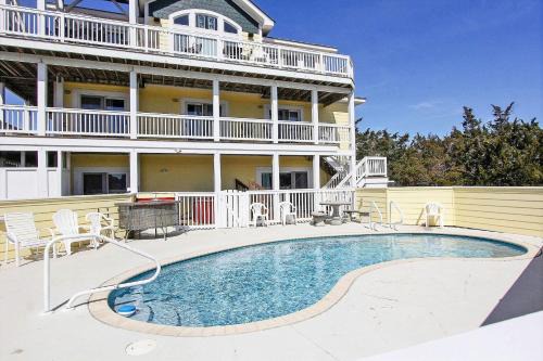 Avon House | Carolina Sunshine #34-6
