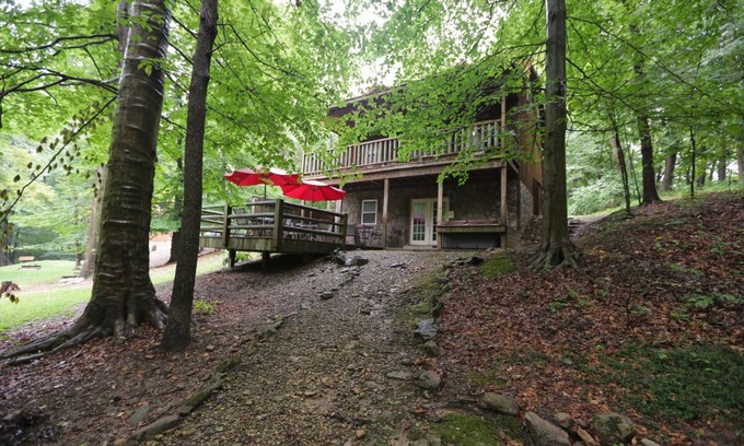Bladensburg Cabin | Carriage House Cabin #2 - Near Three Rivers