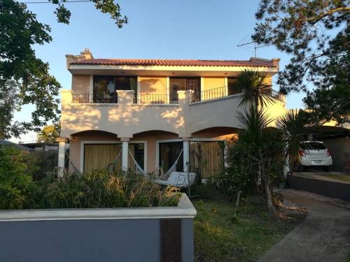 Playa Hermosa House | Casa 7 y 3