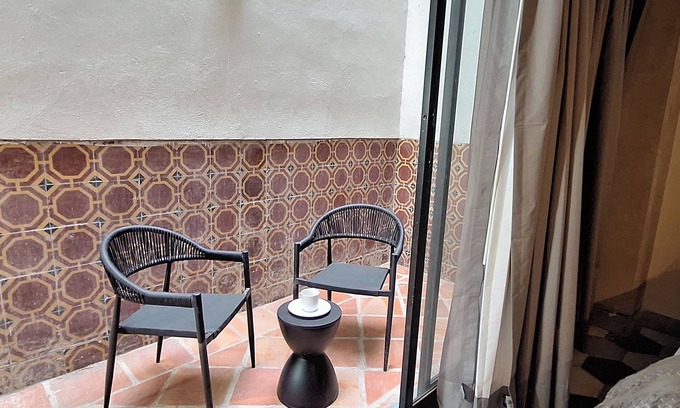Downtown Guadalajara Apartment | Casa 8
