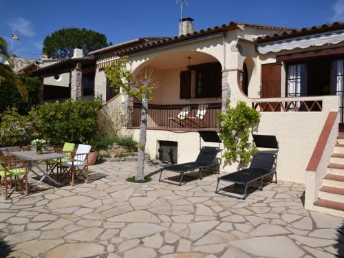 Torroella de Montgri House | Casa a Solric con piscina compartida, 3 habitaciones, cerca de L'Estartit y playas - ES-323-40