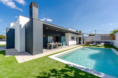 Sao Simao House | Casa Alzaitun, Azeitão with Heated Pool
