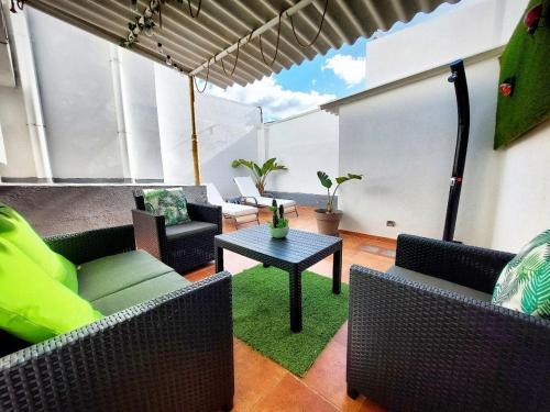 Agaete Apartment | Casa BIMBA Agaete con terraza y ducha exterior