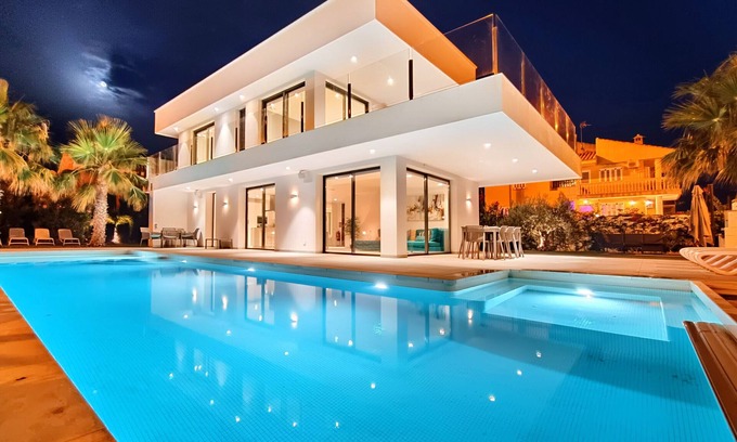 Punta Brava Villa | Casa Blanca - 3710