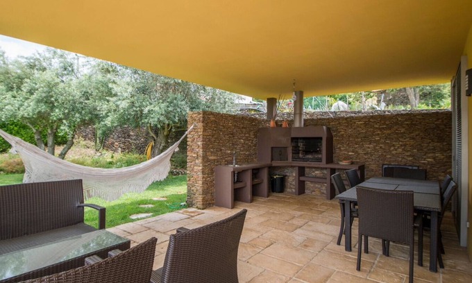Caminha House | Casa Campo da Eira by House and People