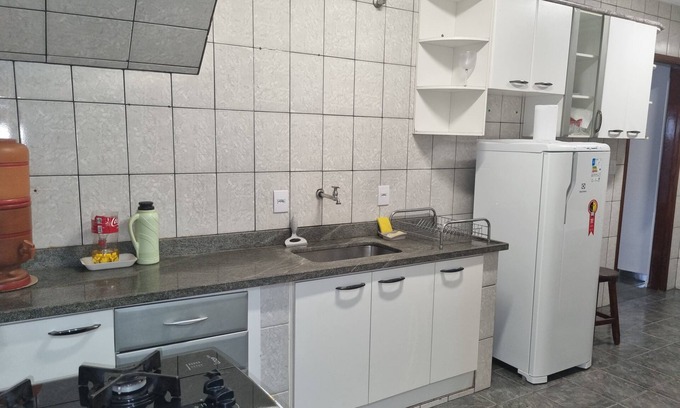 Regiao Urbana Homogenea VI House | Casa ,com uma Suite,sala de Estar,cozinha Garagem
