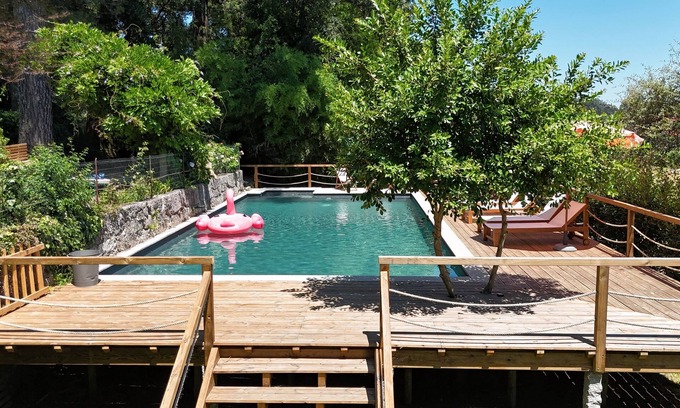 Parada de Todeia House | Casa da Alvarinha. Privacy, Comfort and Nature.