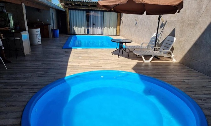 Tabuleiro House | Casa da Piscina Camboriú