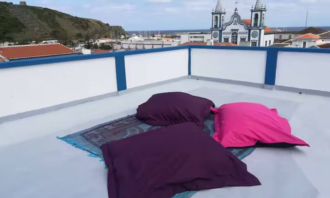 Praia da Vitoria House | Casa da Praia - Group Accommodation