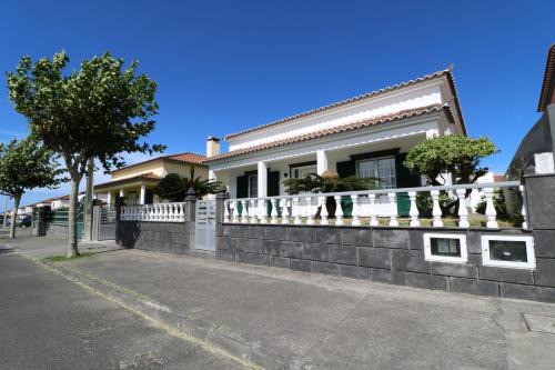 Mosteiros House | Casa das Vinhas