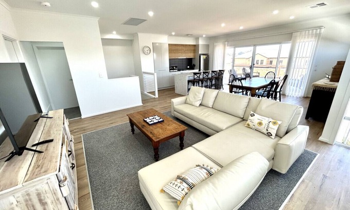 North Beach Apartment | Casa De Praia - Entire Home - North Beach