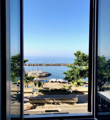 Santo Stefano al Mare Apartment | Casa del cardinale