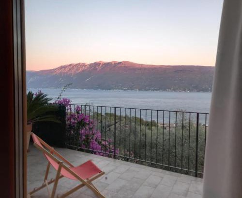 Villavetro House | Casa del Codirosso