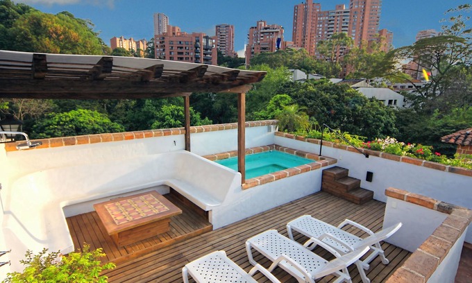 La Florida Hotel | Casa Del Reloj