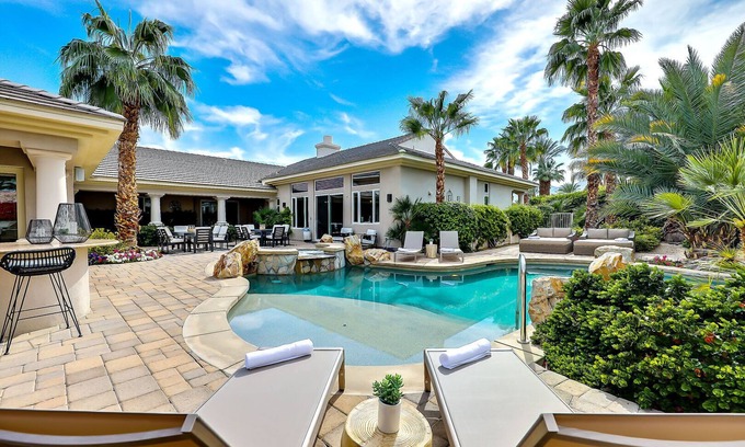La Quinta House | Casa Del Sol - Private Courtyard w/Pool & Incredible views of PGA West. #241306 5br