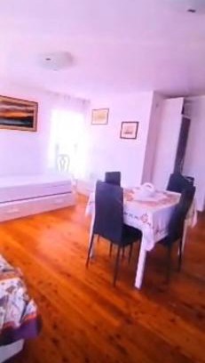 San Colombano Certenoli House | Casa di Larysa