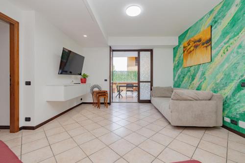Cesate Apartment | Casa di Shrek 110mq ristrutturato a nuovo con grande terrazzo