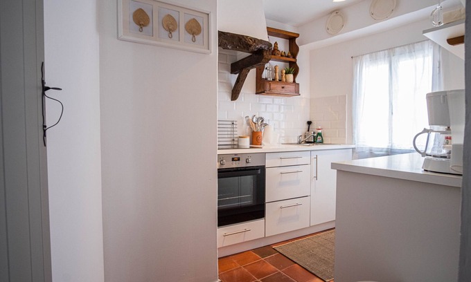 Carvalhal Benfeito House | Casa do Largo - Bed & Breakfast Basket