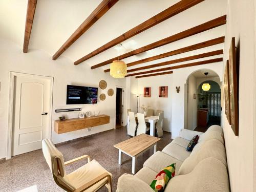 Los Arenales del Sol House | Casa en la playa de los Arenales