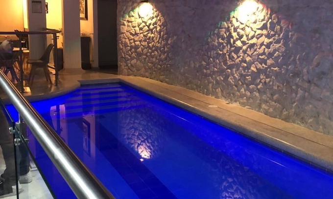Cali Hotel | Casa Esmeralda