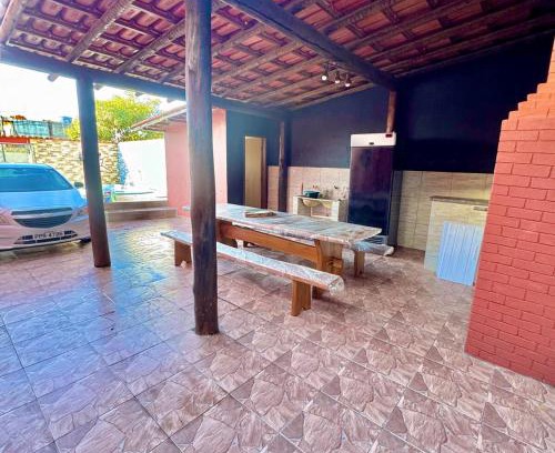Pontal de Santa Monica House | Casa Espaçosa com Piscina e Churrasqueira Ideal para Família e Amigos