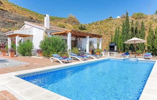Canillas de Albaida Villa | Casa Eve - Beautiful Villa & Heated - Pool to Yourself