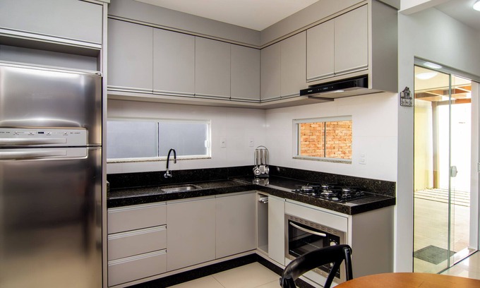 Muquem House | Casa finamente decorada para 10 hóspedes XG4859