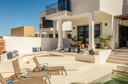 Pedregal House | Casa Gallo, Heated Pool, Exclusive Beach & Great Location