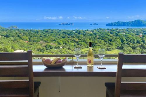 Coco House | Casa Hola