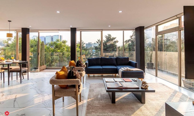 Miguel Hidalgo Apartment | Casa Horacio by Kukun