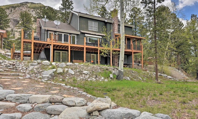 Nathrop House | Casa Immaculata on Chalk Creek w/Views!