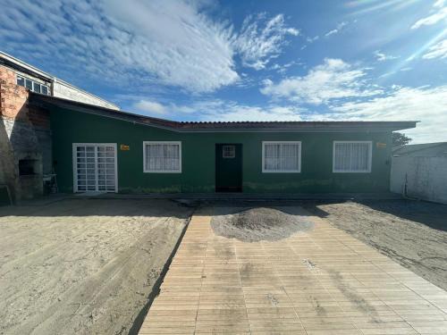 Pontal do Parana House | Casa inteira em balneário Ipanema