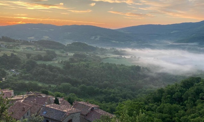 Castelnuovo di Val di Cecina House | Casa di pietra