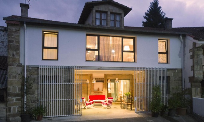 Pedredo House | Casa junto a Reserva del Saja, bosque y montaña