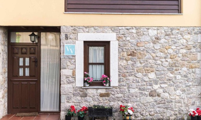 Llames de Pria House | Casa La Aldea de Guadamia