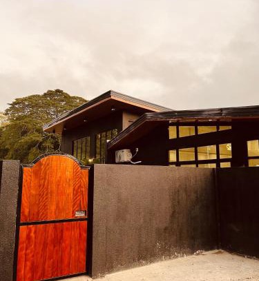 San Juan Villa | Casa Lorenzo in Elyu