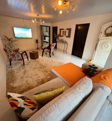 Joao Costa House | Casa Luz do Sol - Joinville-SC
